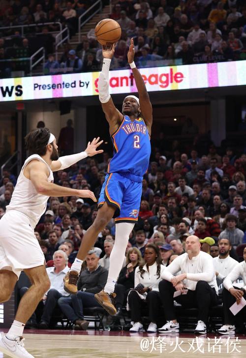 骑士强势击败雄鹿终结对手3连胜 雷霆力克热火延续7连胜辉煌